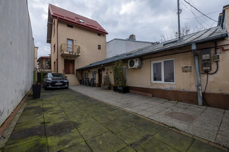 Eroii Revolutiei, center, house for sale, Park Carol